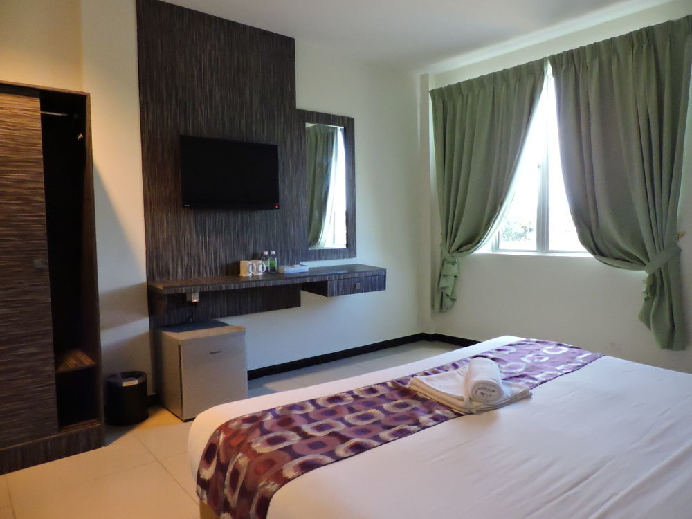 Salsa Resort Langkawi By Casa Loma Pantai Cenang  Exteriör bild